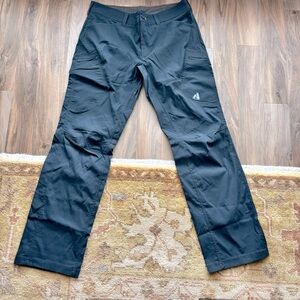 Eddie Bauer men’s Guide Pro pants